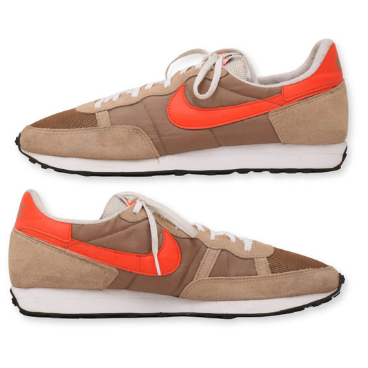 Nike Challenger