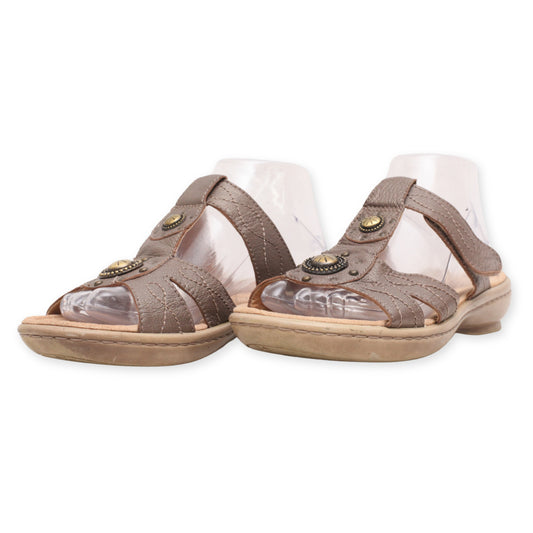 Naturalizer Flower T Strap Sandals