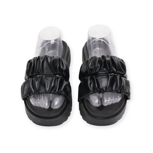 "No Boundaries" Stylish Casual Sandals