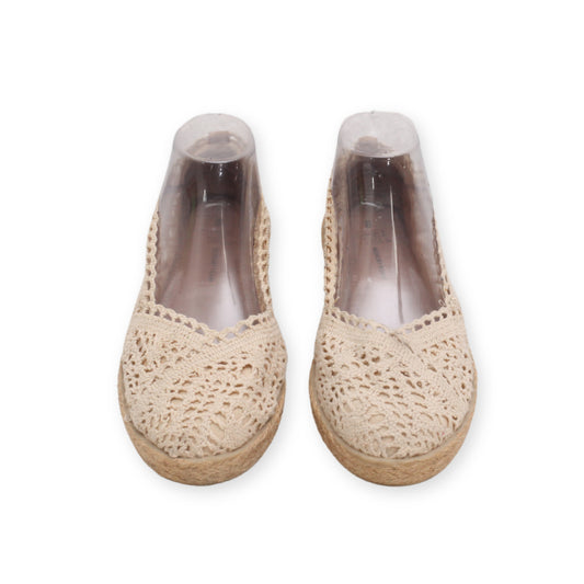 "Time and Tru" Breathable Pumps