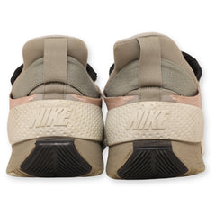 NIKE GO FLYEASE