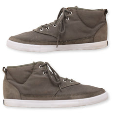GLOBE Lace-Up Men's Sneakers