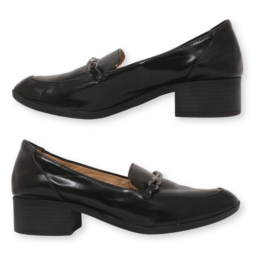 Naturalizer Women Loafers