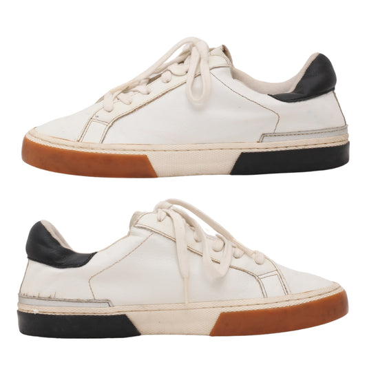 Comfortable Women Sneakers