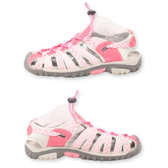 Closed-Toe Women Sandal