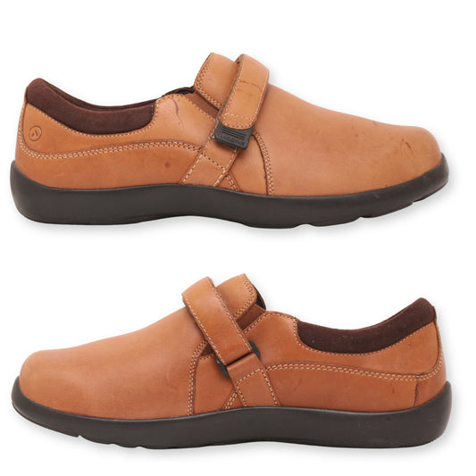 Anodyne Slip-On Womens Shoes