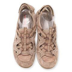 Earth Origins Closed-Toe Sandal