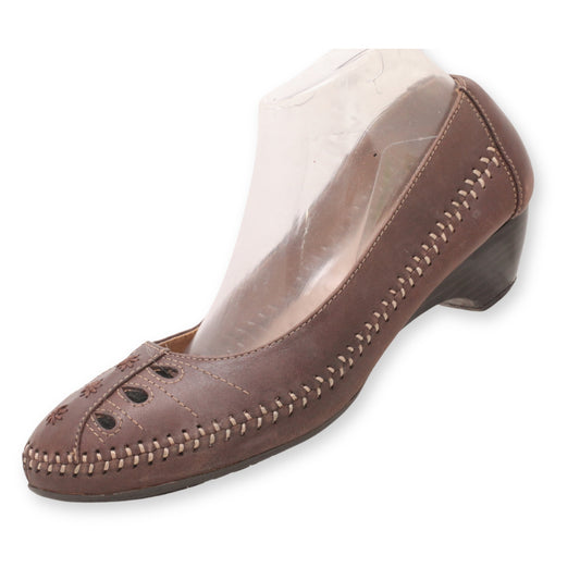 Bass Women Pumps