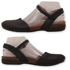 Dansko Rowan closed-toe sandals