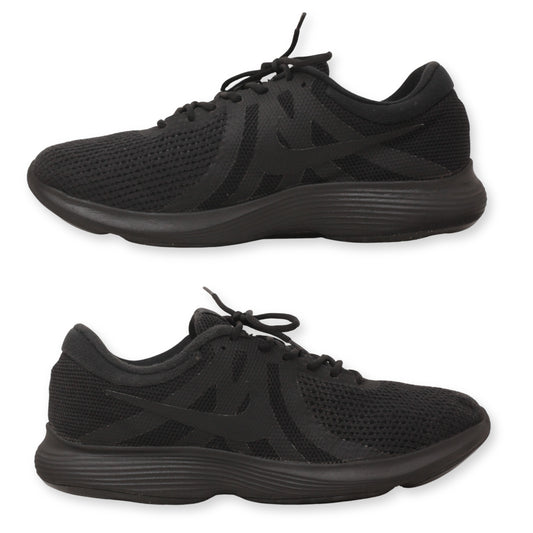 NIKE REVOLUTION 4