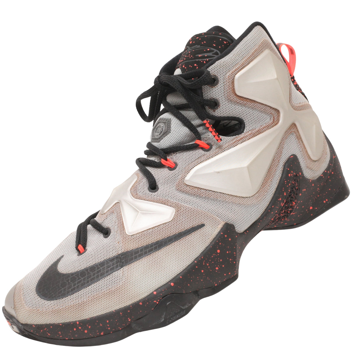 Nike LeBron 13