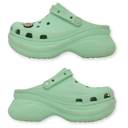 Crocs Classic Women Platform Clogs