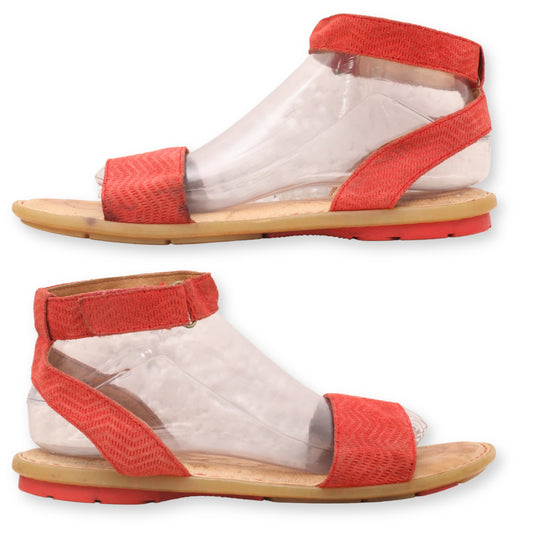 BORN Opentoe Strap Sandals