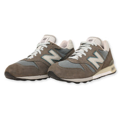 New Balance 1300 Sneakers