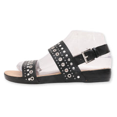 Restricted Slide Strap Flat