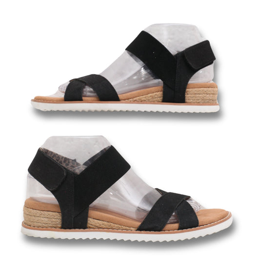 "Skecher" Strappy Flat Saldans