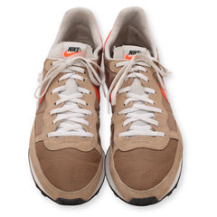 Nike Challenger