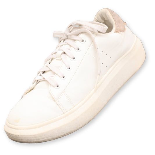 Time And Tru Women's Sneaker