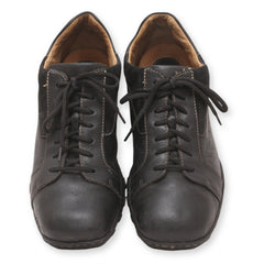 Born Men's Lace-Up Casual Shoes