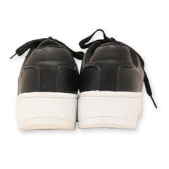Time & Tru Women's Sneaker