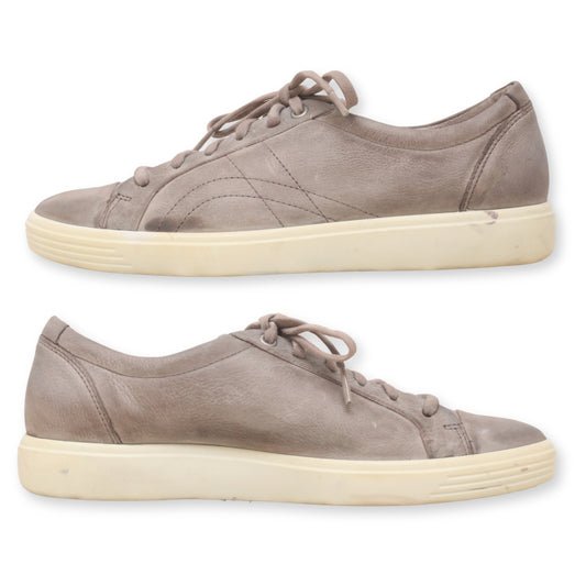 ECCO Lace-Up Women's Sneaker
