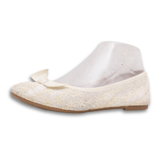 SO Flower Ambroidry Comfortable Pumps