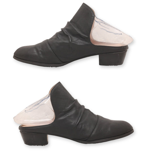 Chase & Chloe Women Mules