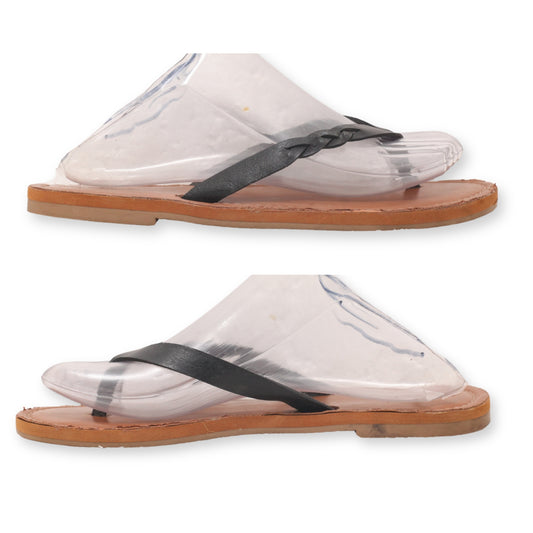 Universal Thread Women Flat Slipper