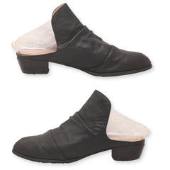 Chase & Chloe Women Mules