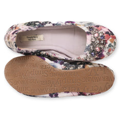 Vera Wang Women Pumps