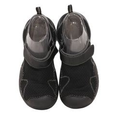 Comfortable Closed Toe Sandals