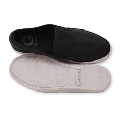 Guess Women Sliip-On Shoes