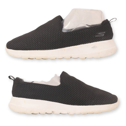 Skechers Goga Max Women Sneaker