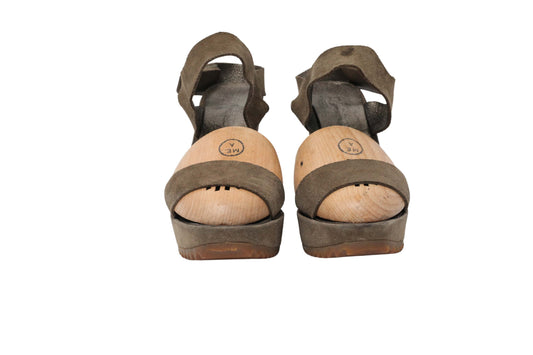 "Pedro Garcia" Wedge Heel