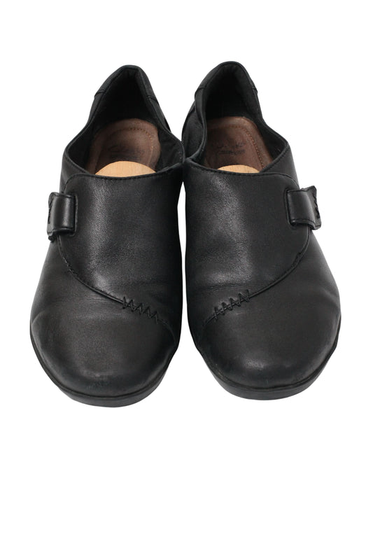 "Clarks" Shoe